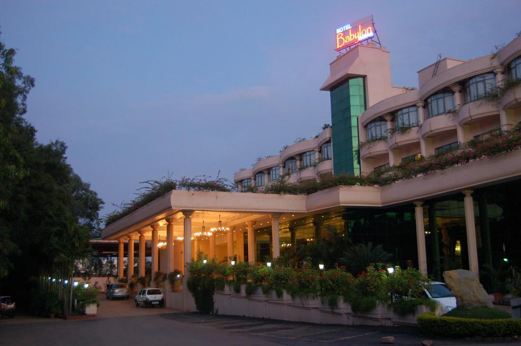 โรงแรมเบบี้ลอนอินเตอร์เนชั่นนอล Raipur  ภายนอก รูปภาพ