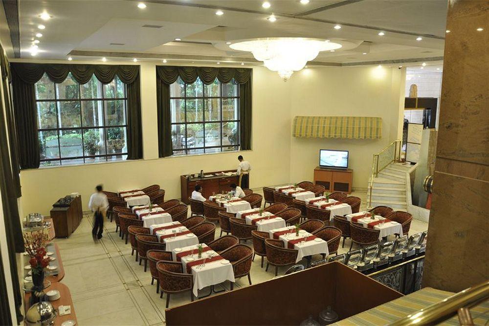โรงแรมเบบี้ลอนอินเตอร์เนชั่นนอล Raipur  ภายนอก รูปภาพ
