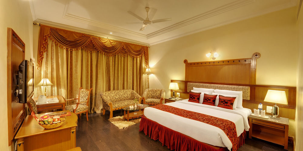 โรงแรมเบบี้ลอนอินเตอร์เนชั่นนอล Raipur  ภายนอก รูปภาพ