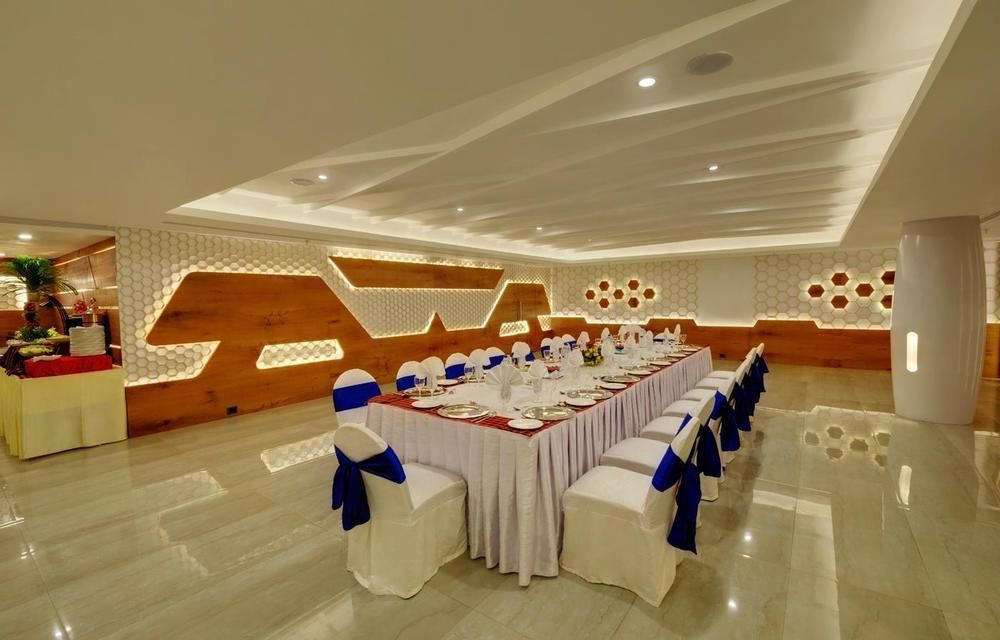 โรงแรมเบบี้ลอนอินเตอร์เนชั่นนอล Raipur  ภายนอก รูปภาพ